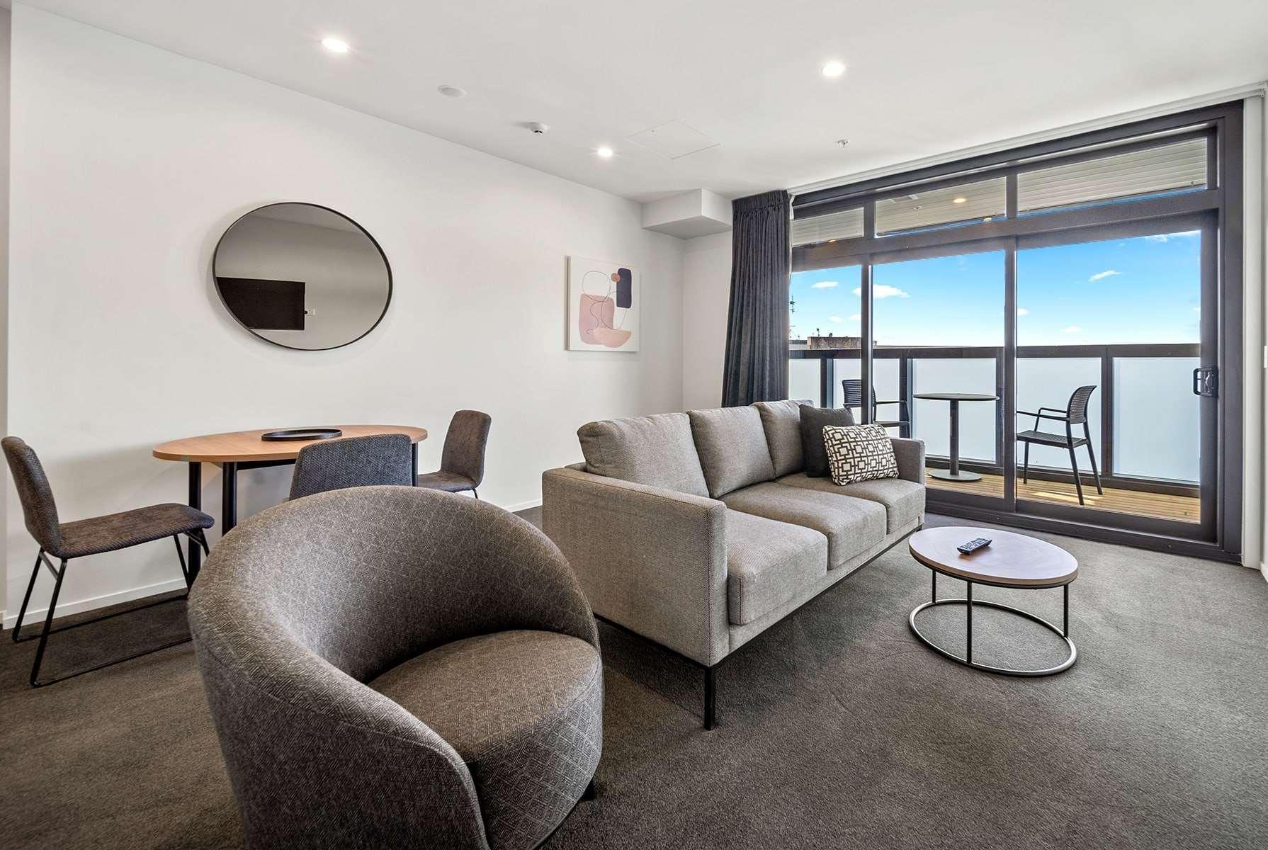 Ramada By Wyndham Newmarket Оукланд Екстериор снимка